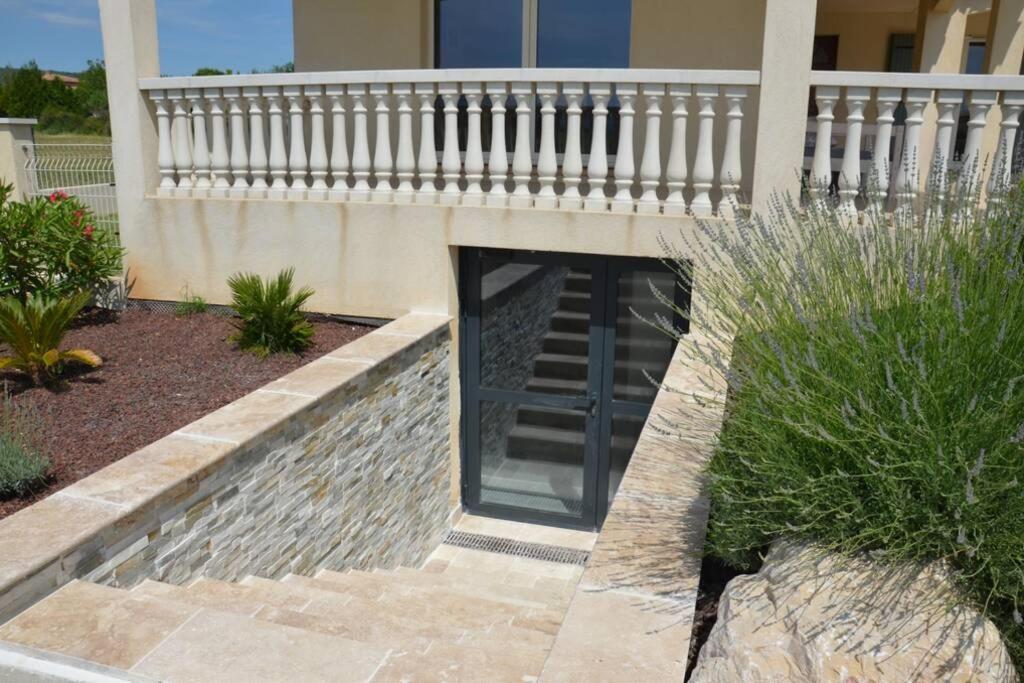 Apartament Vue Sainte Victoire, Proche Aix-En-Provence Pourrieres Zewnętrze zdjęcie